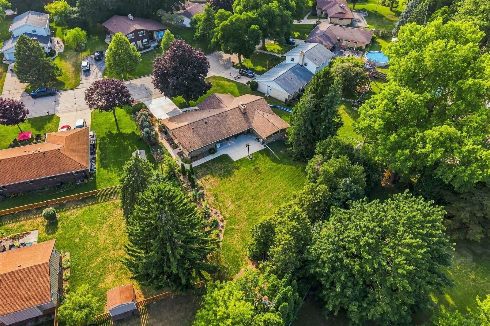 2666 Seymour