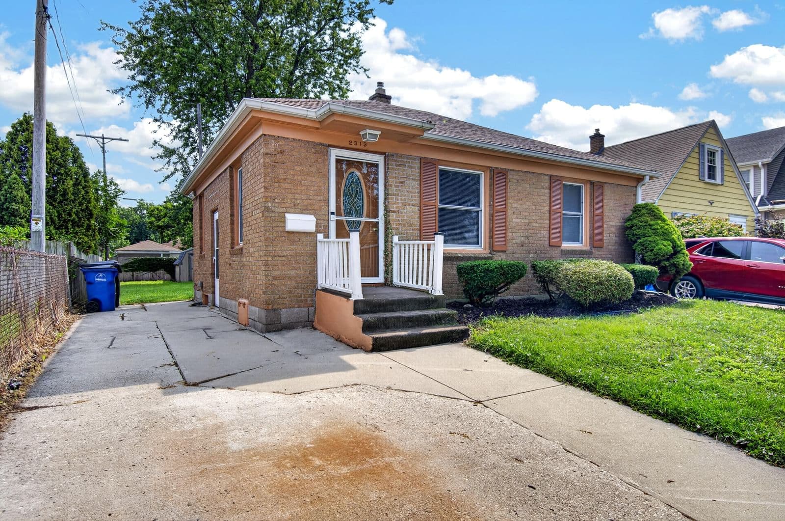2313 Arlington