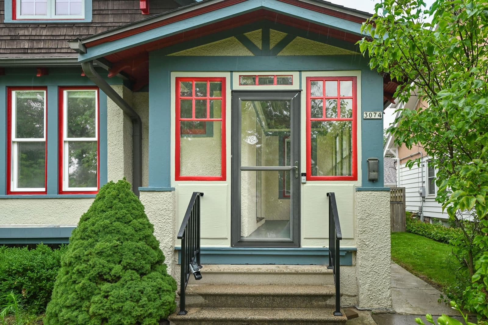 3074 Wentworth