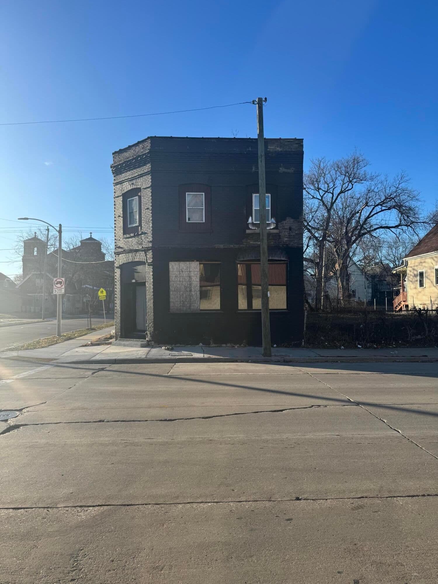 2501 35th, Milwaukee, WI
