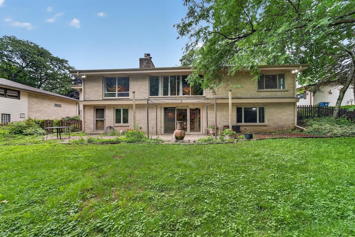1225 Osborne