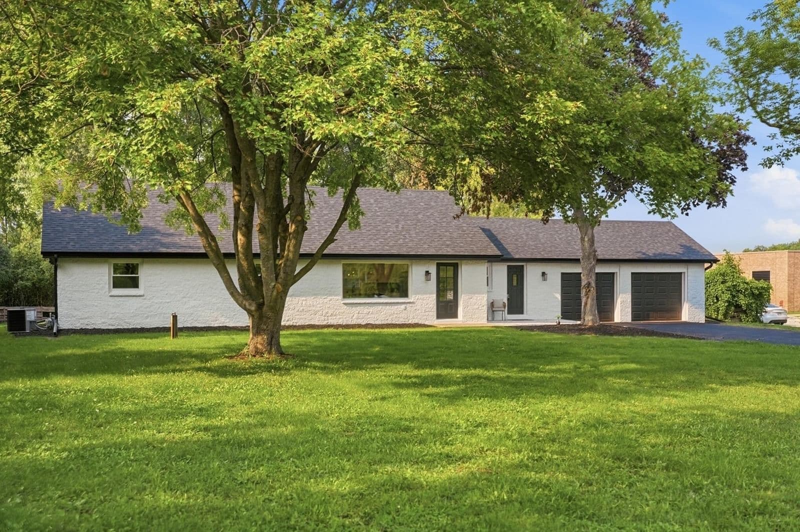 7526 County Line