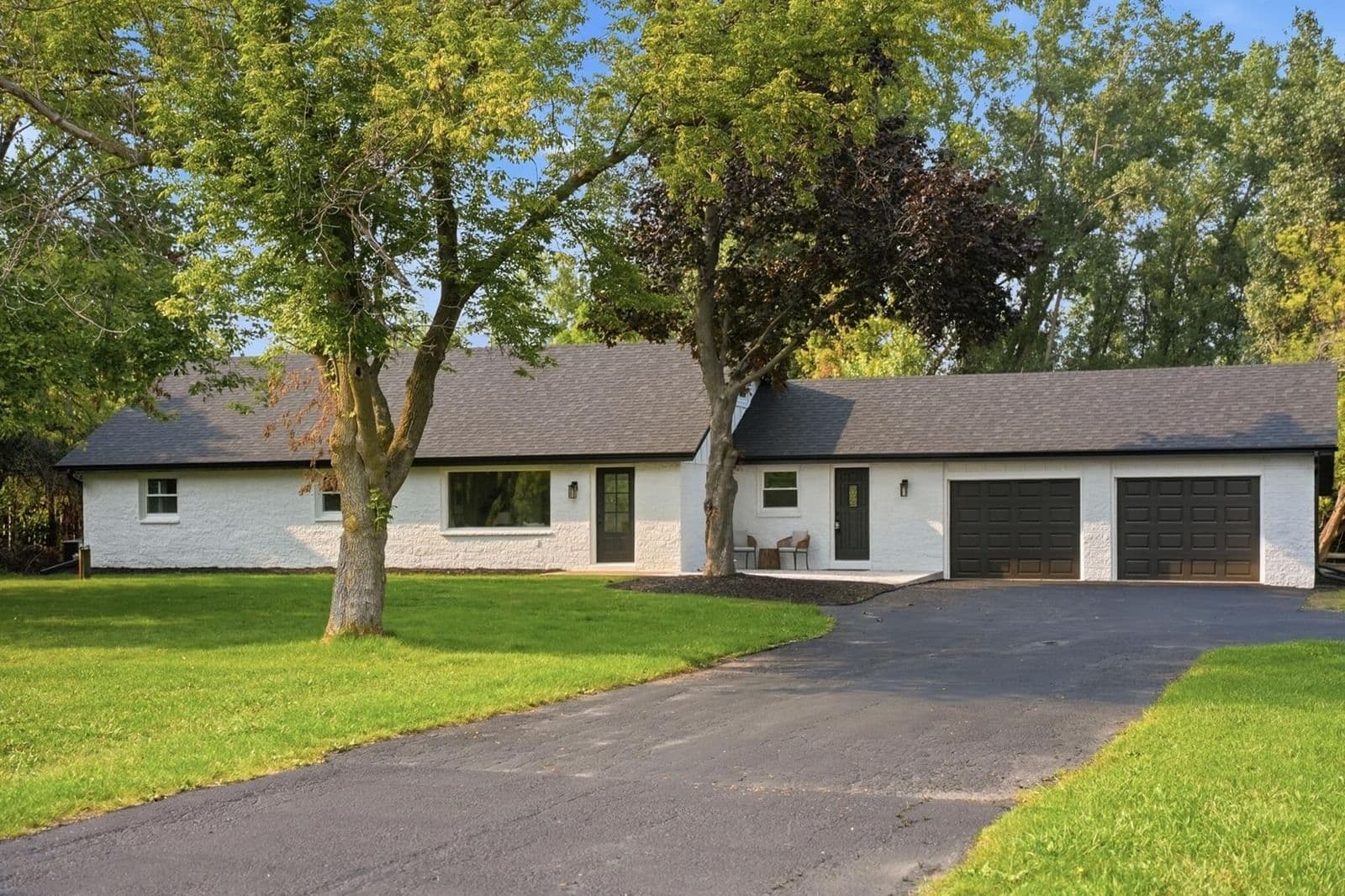 7526 County Line