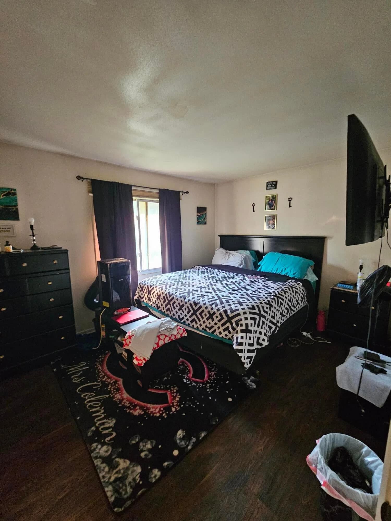 Photo 4 of 10434 Kiehnau Ave