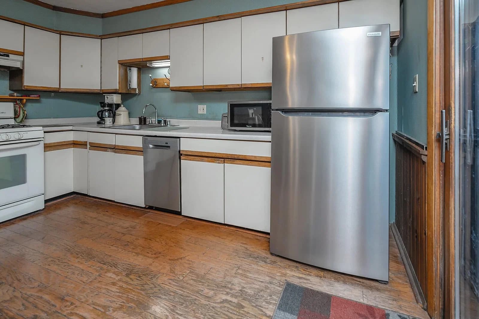 Photo 5 of 332 60th St