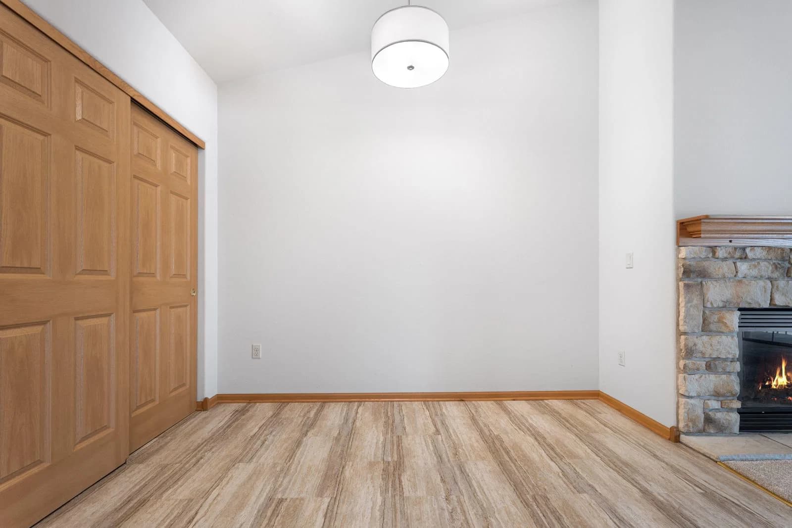 Photo 5 of 1495 Garay Ln