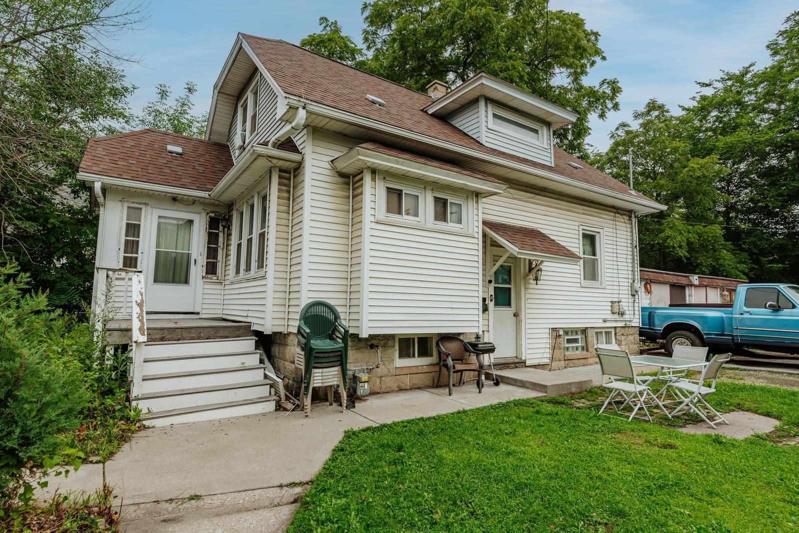 Photo 4 of 618 Hawley Rd