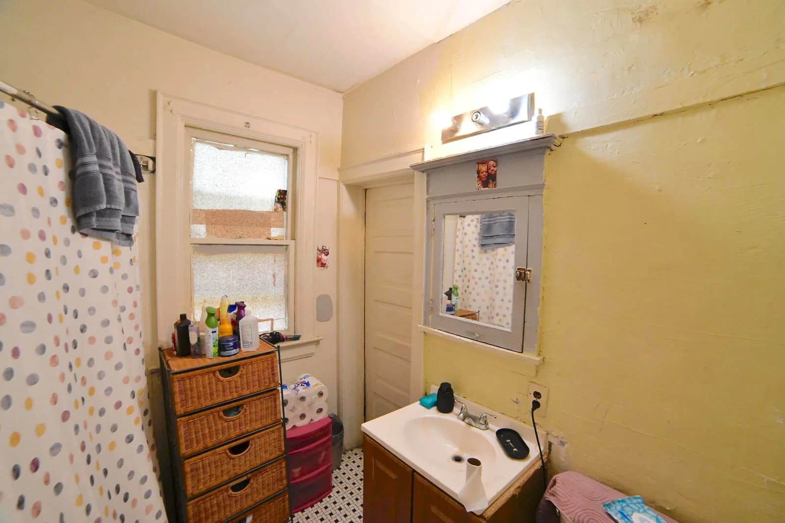 Photo 5 of 2917 8th St