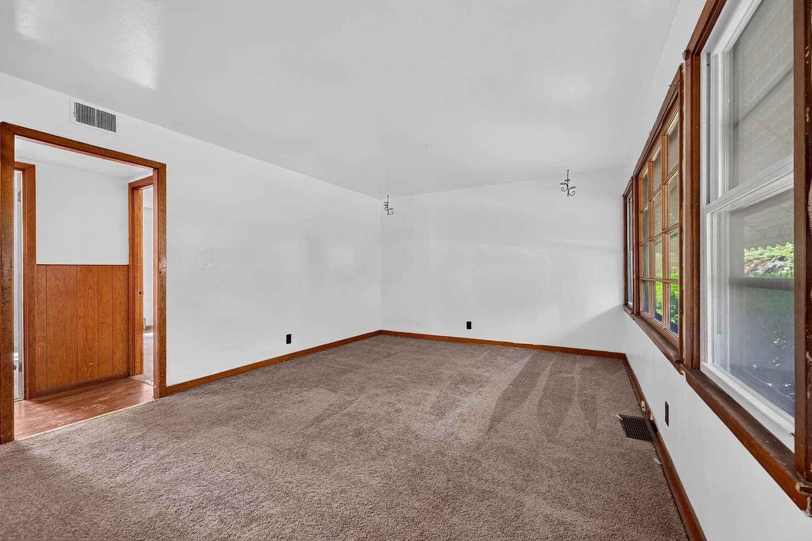 Photo 4 of 5809 36th St