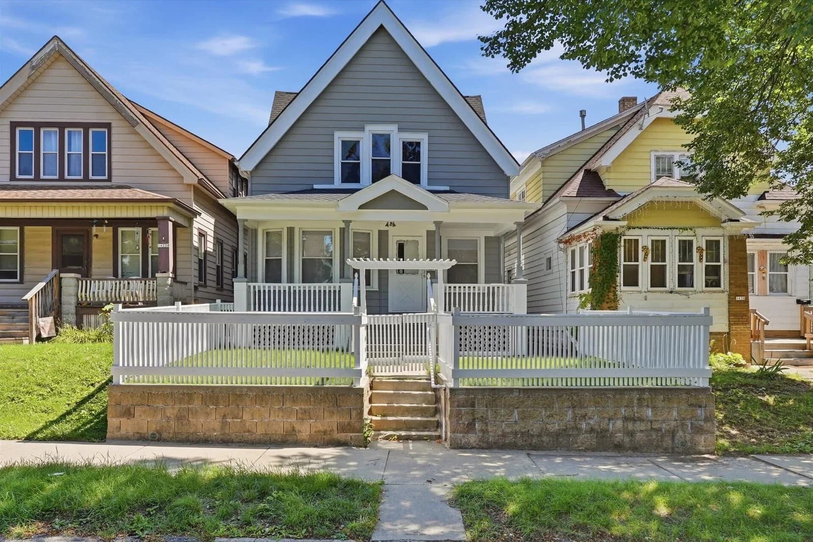 1626 32nd, Milwaukee, WI