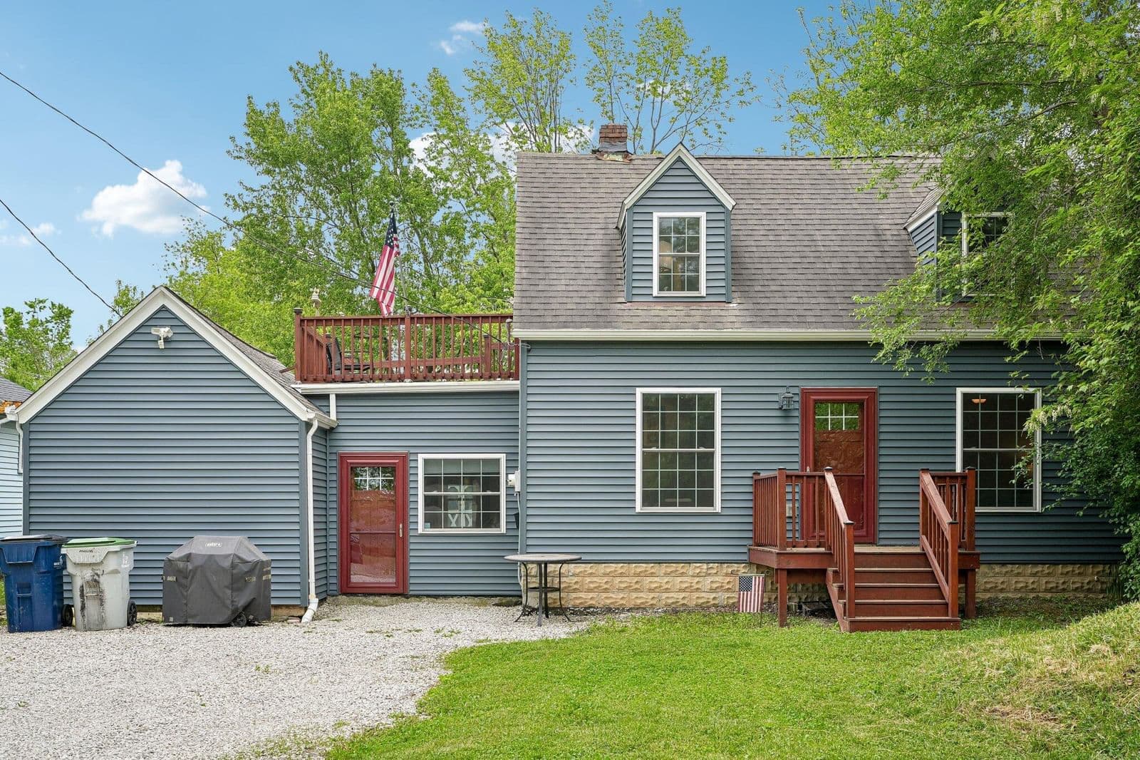 10529 Villard, Milwaukee, WI