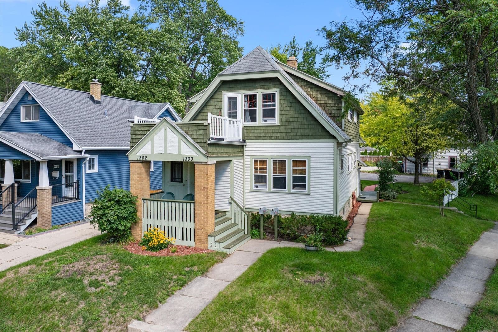 1300 70th, Wauwatosa, WI
