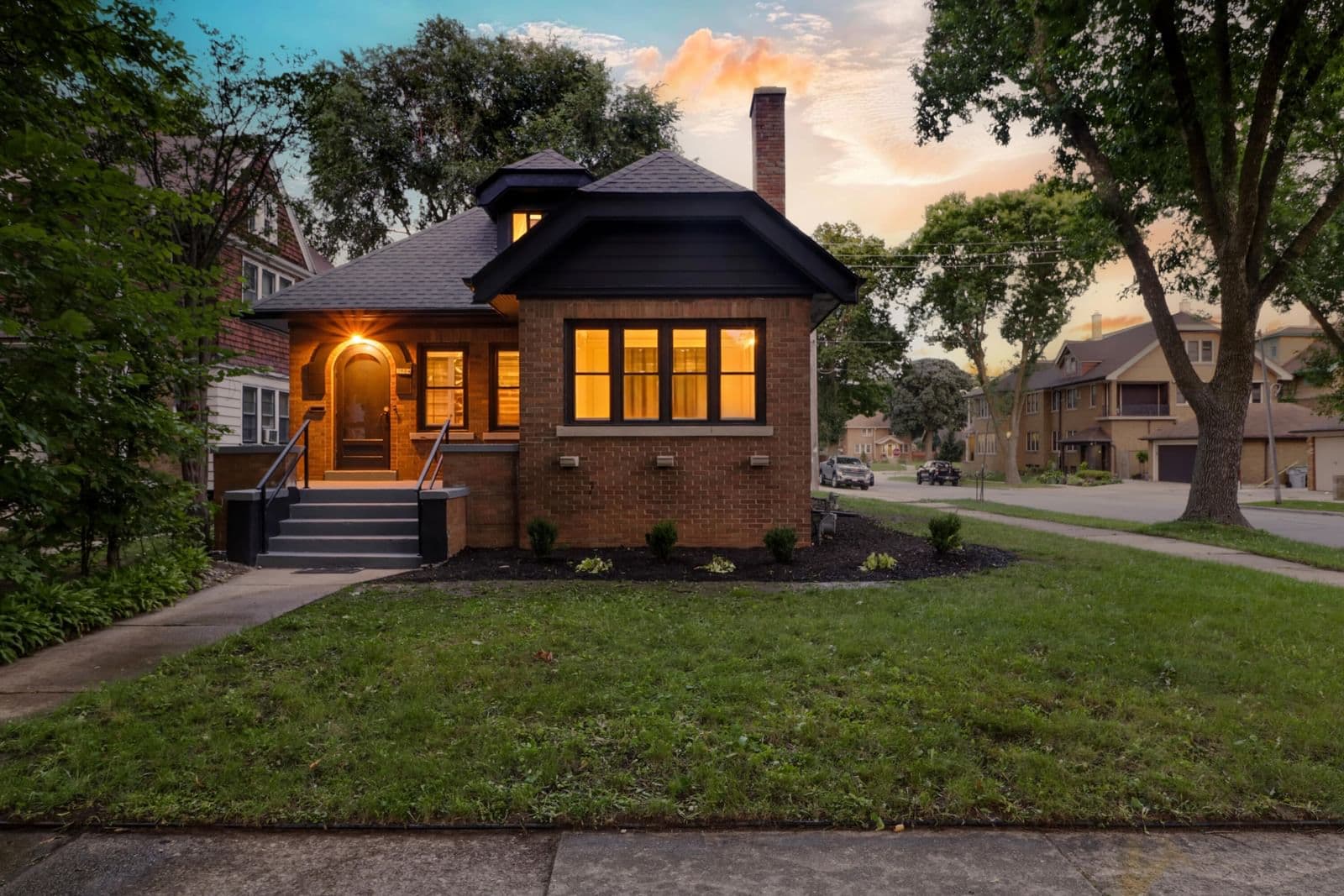 2804 44th, Milwaukee, WI