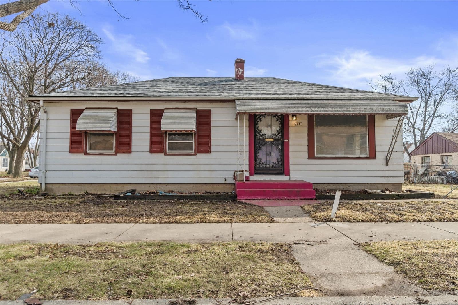 2101 Fairmount, Milwaukee, WI