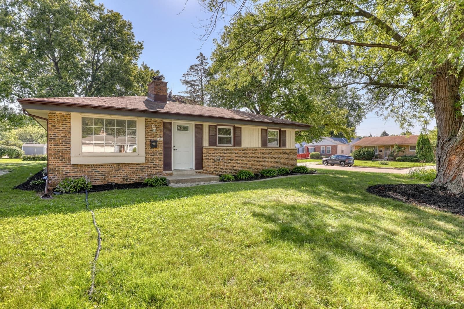 5406 Shasta, Glendale, WI