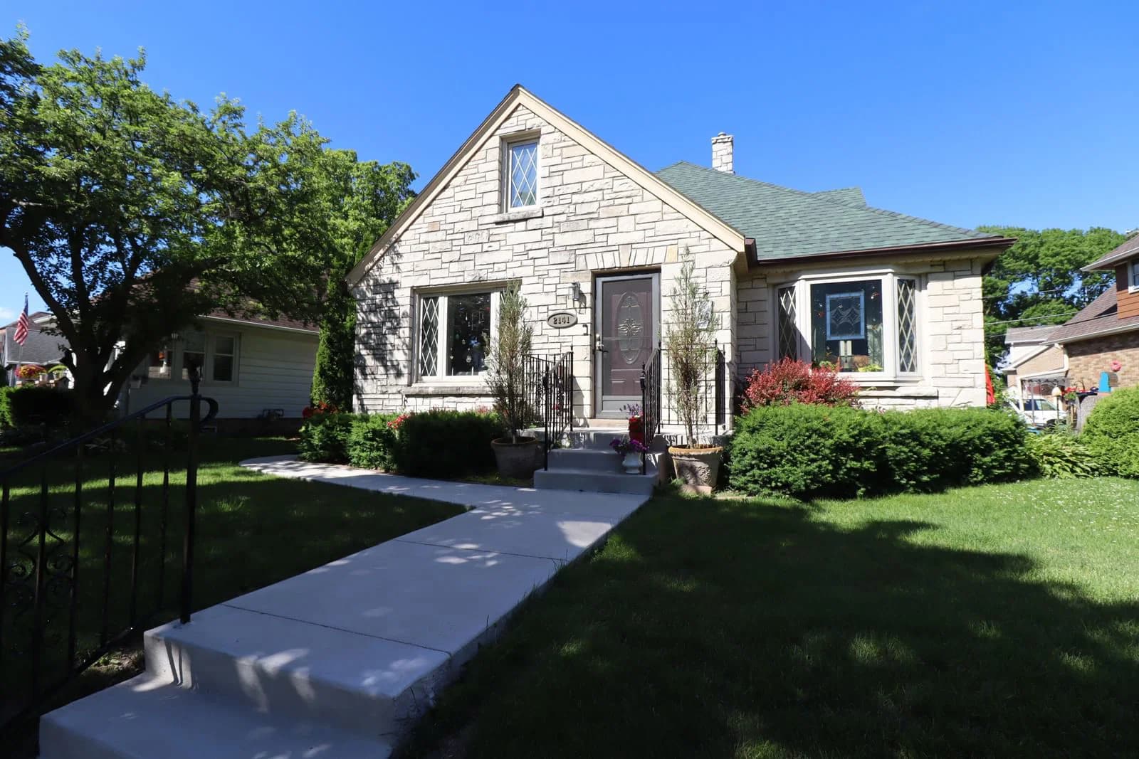 2141 Livingston, West Allis, WI