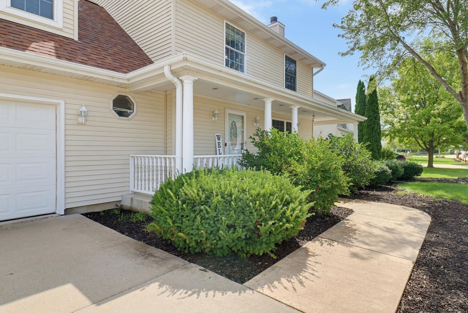 Photo 4 of 10348 Robin Ln