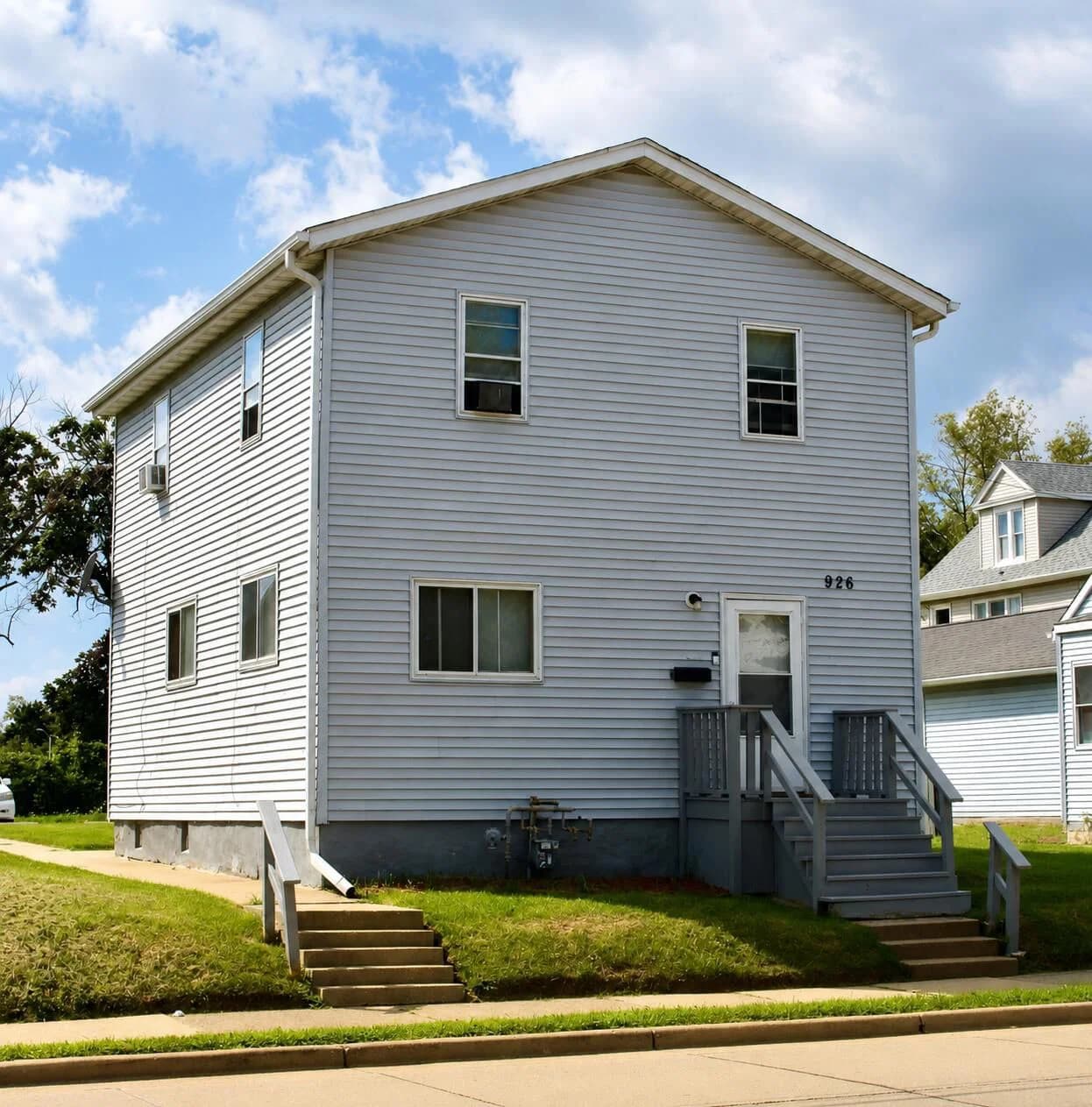 926 Memorial, Racine, WI