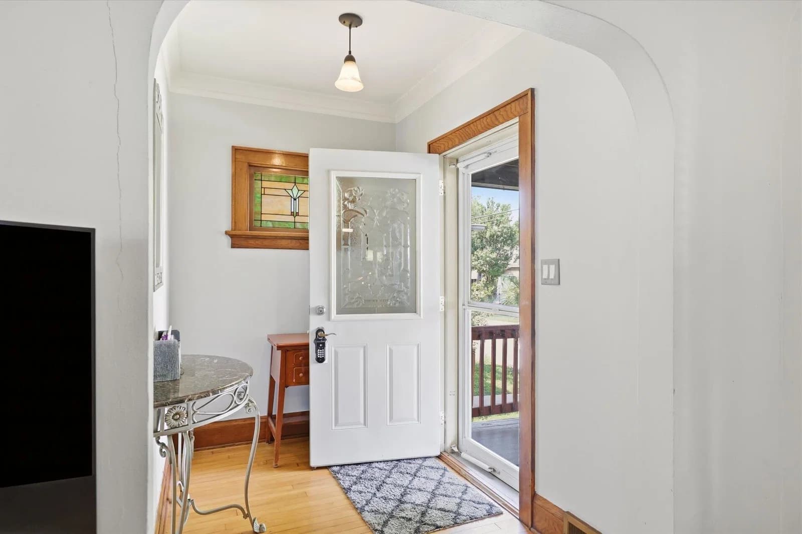 Photo 5 of 3331 Lapham