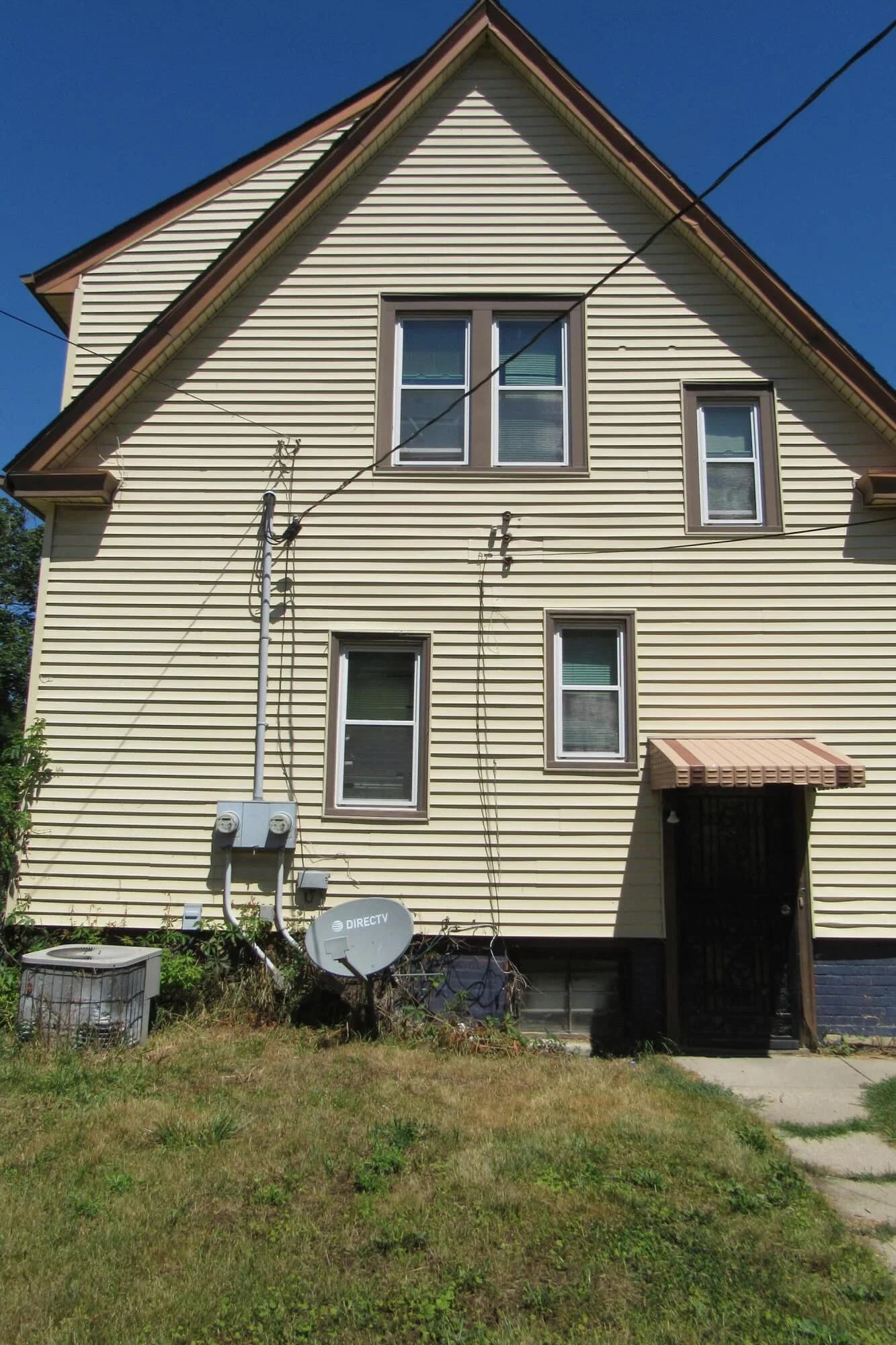 Listing photo