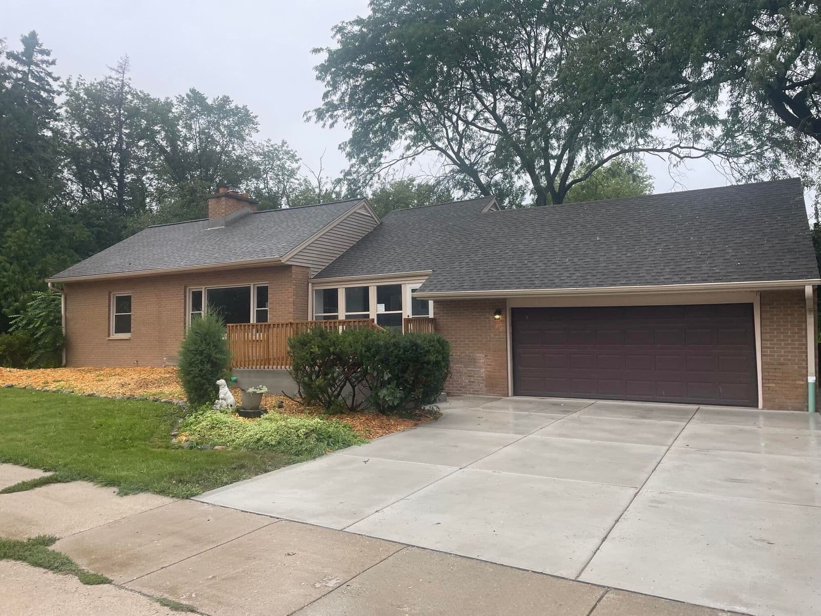 4418 Mequon Rd