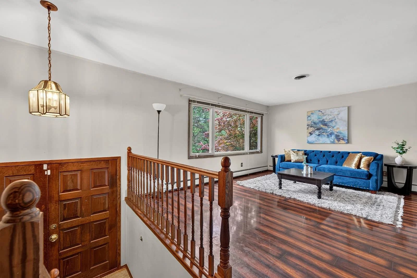 1711 Clayton Crest