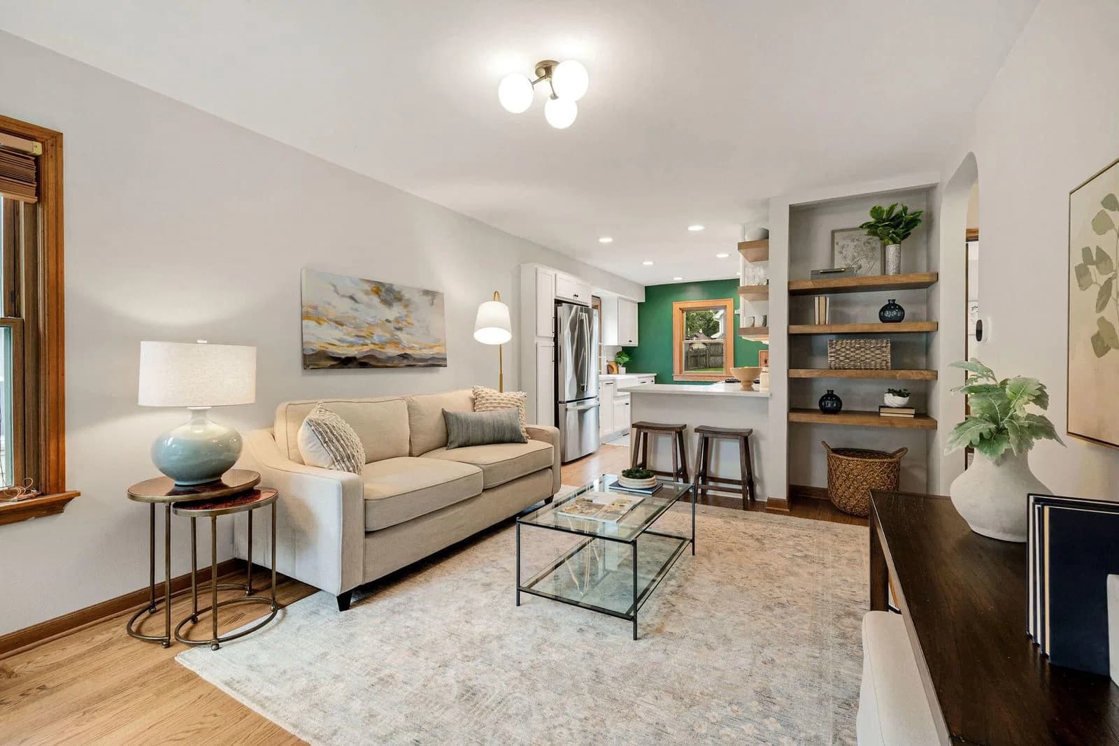 7639 Lorraine Pl