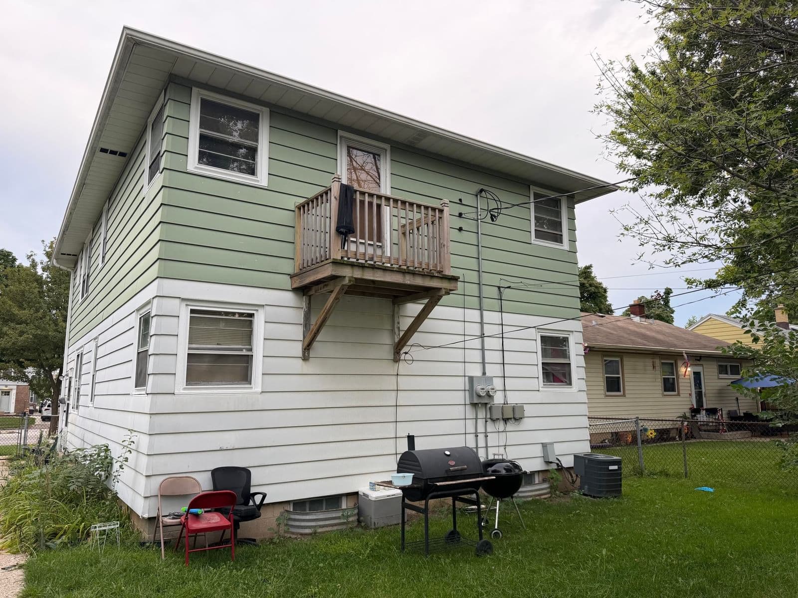 Photo 4 of 6916 Villard Ave