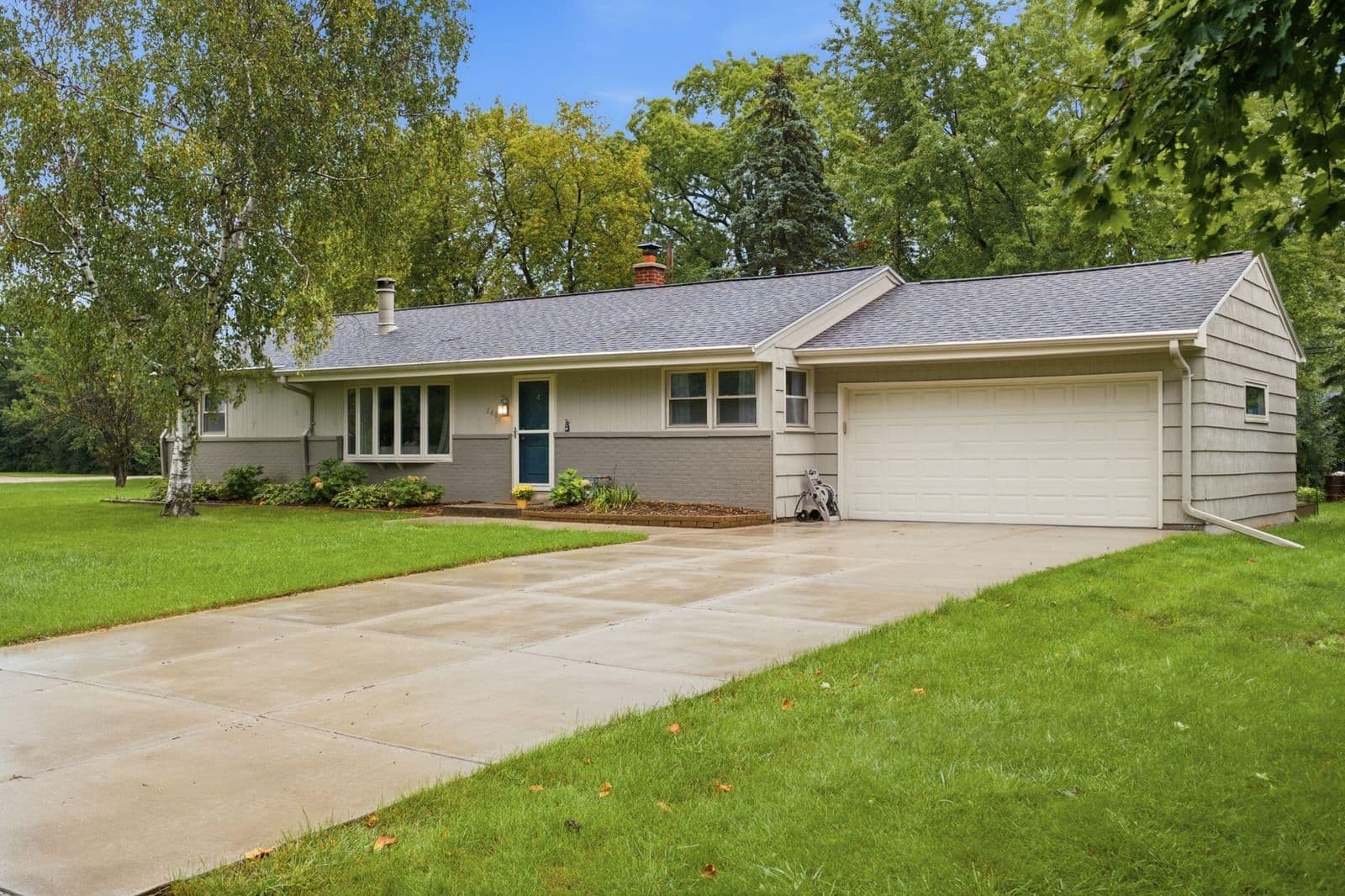 240 Prospect Dr
