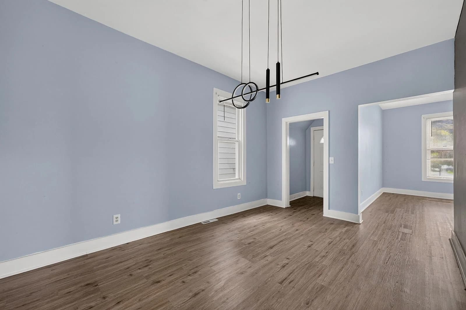 Photo 5 of 216 Center
