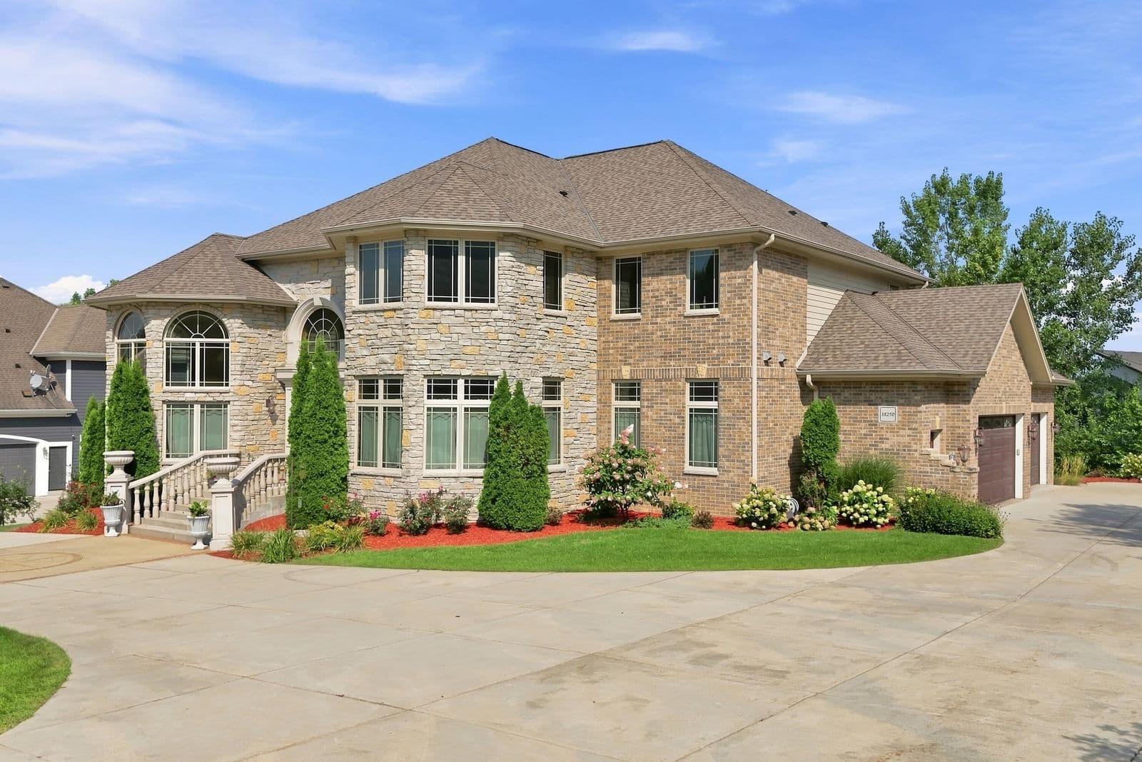 Photo 4 of 18250 Prairie Falcon Ln