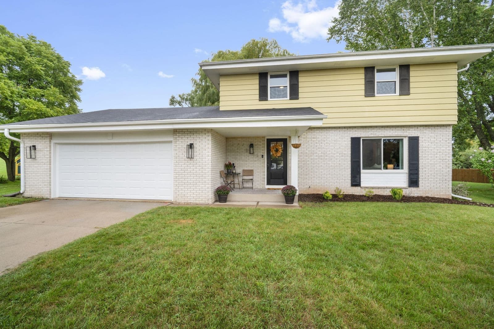1324 Portview Dr