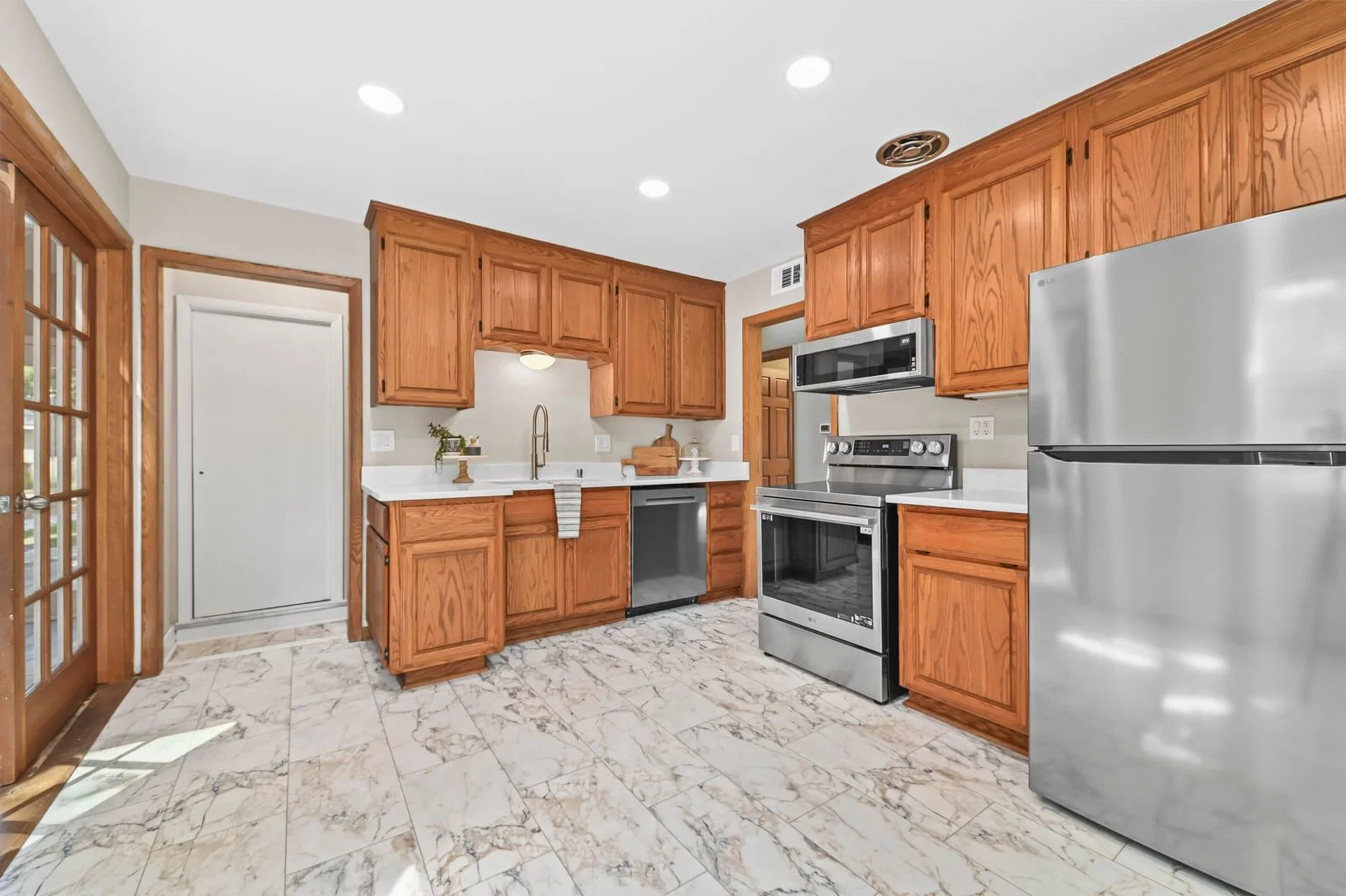 Listing photo
