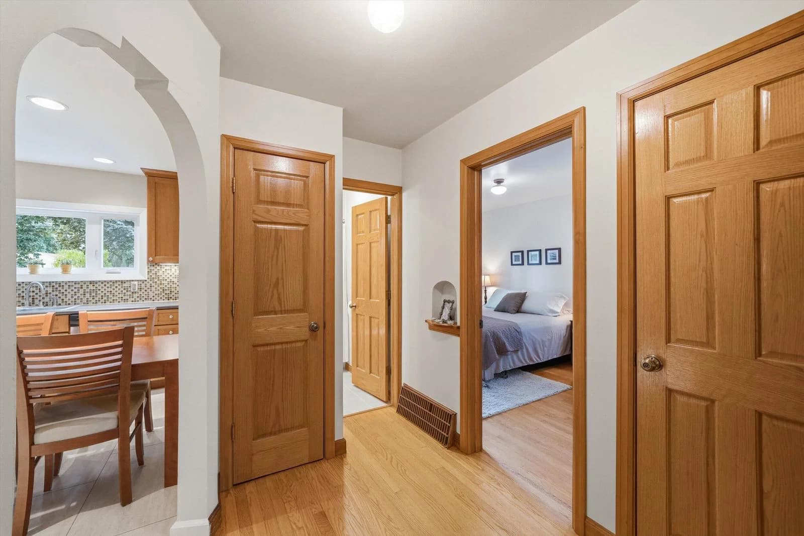 Photo 5 of 2723 46th St