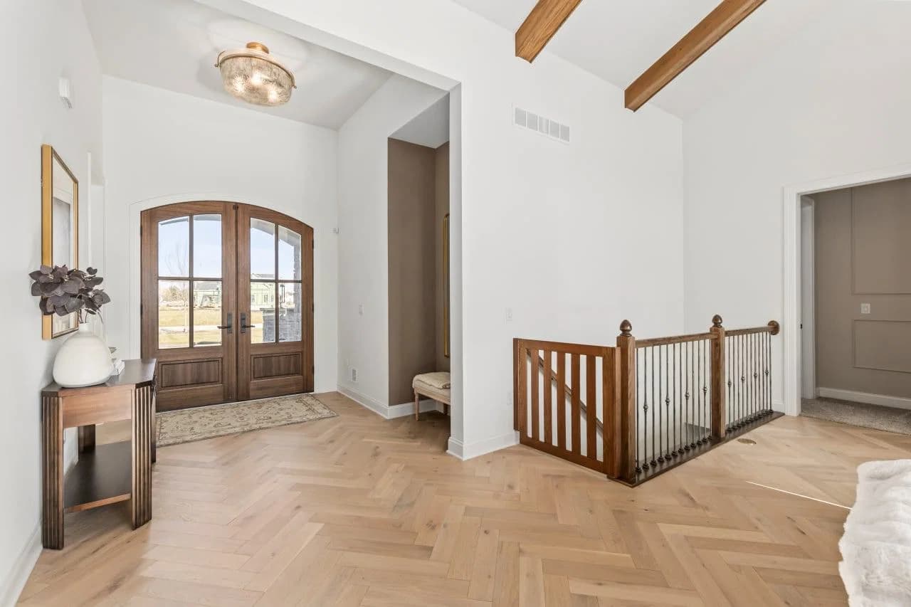 Photo 5 of 20285 Newport Ln