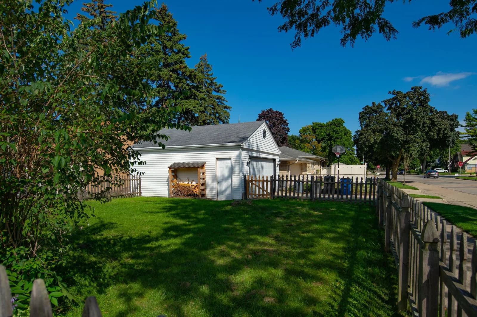 620 Melvin Ave