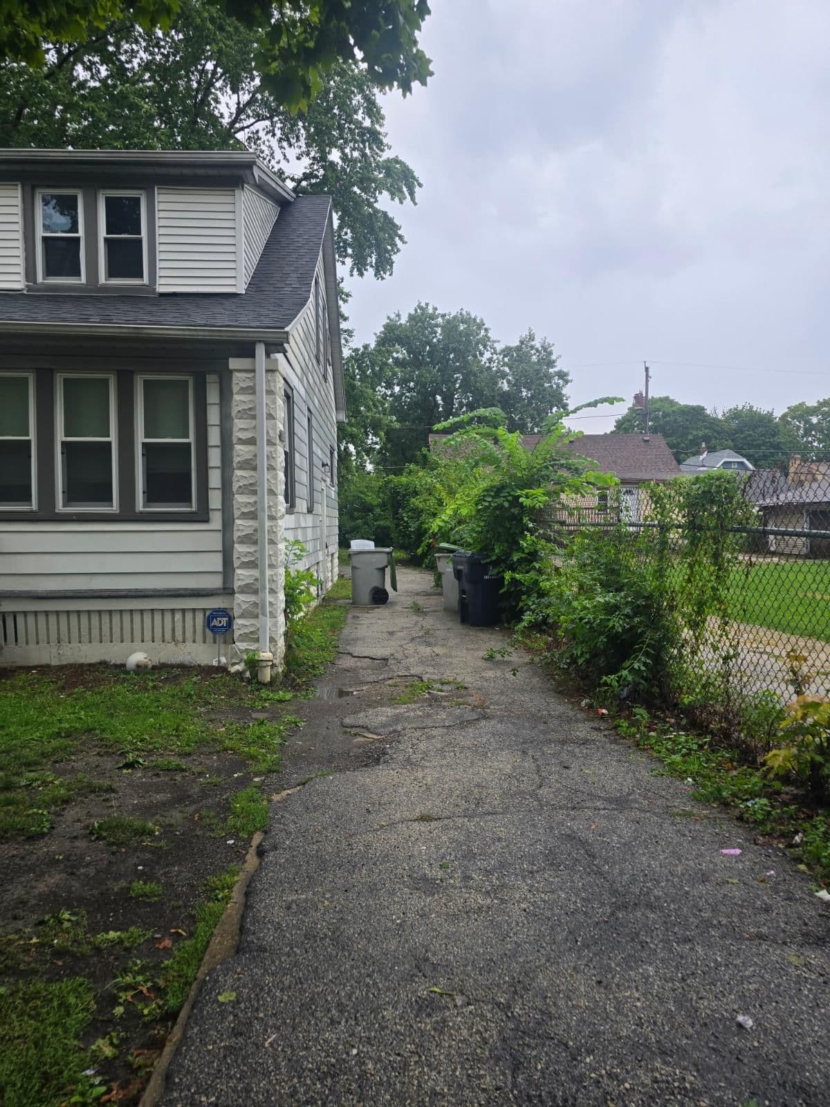 4950 19th Pl