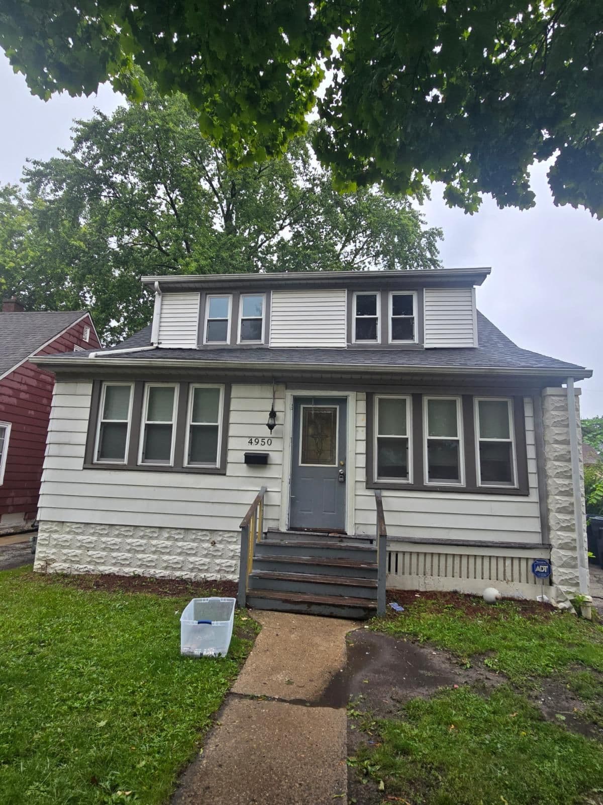 4950 19th Pl