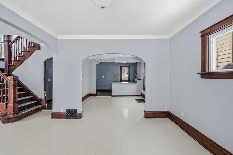 Photo 4 of 4722 Garfield Ave