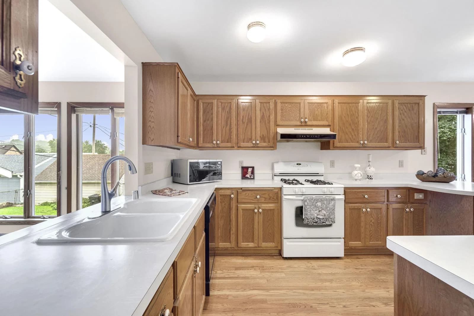 Photo 5 of 250 115th St