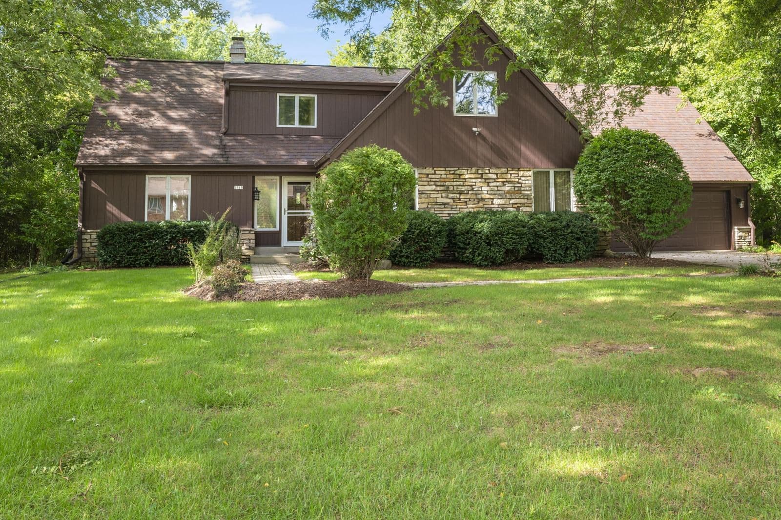 2515 Wending Dr