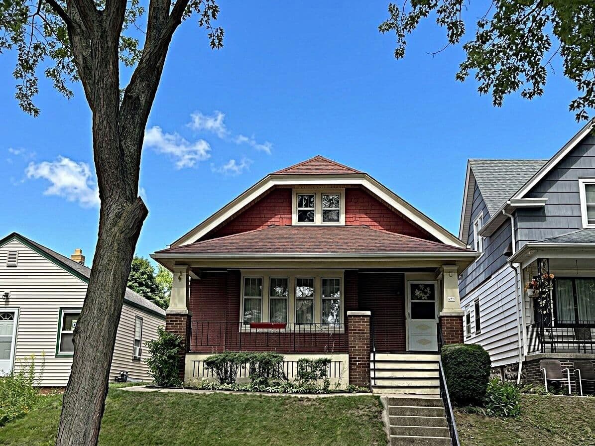 627 Russell Ave