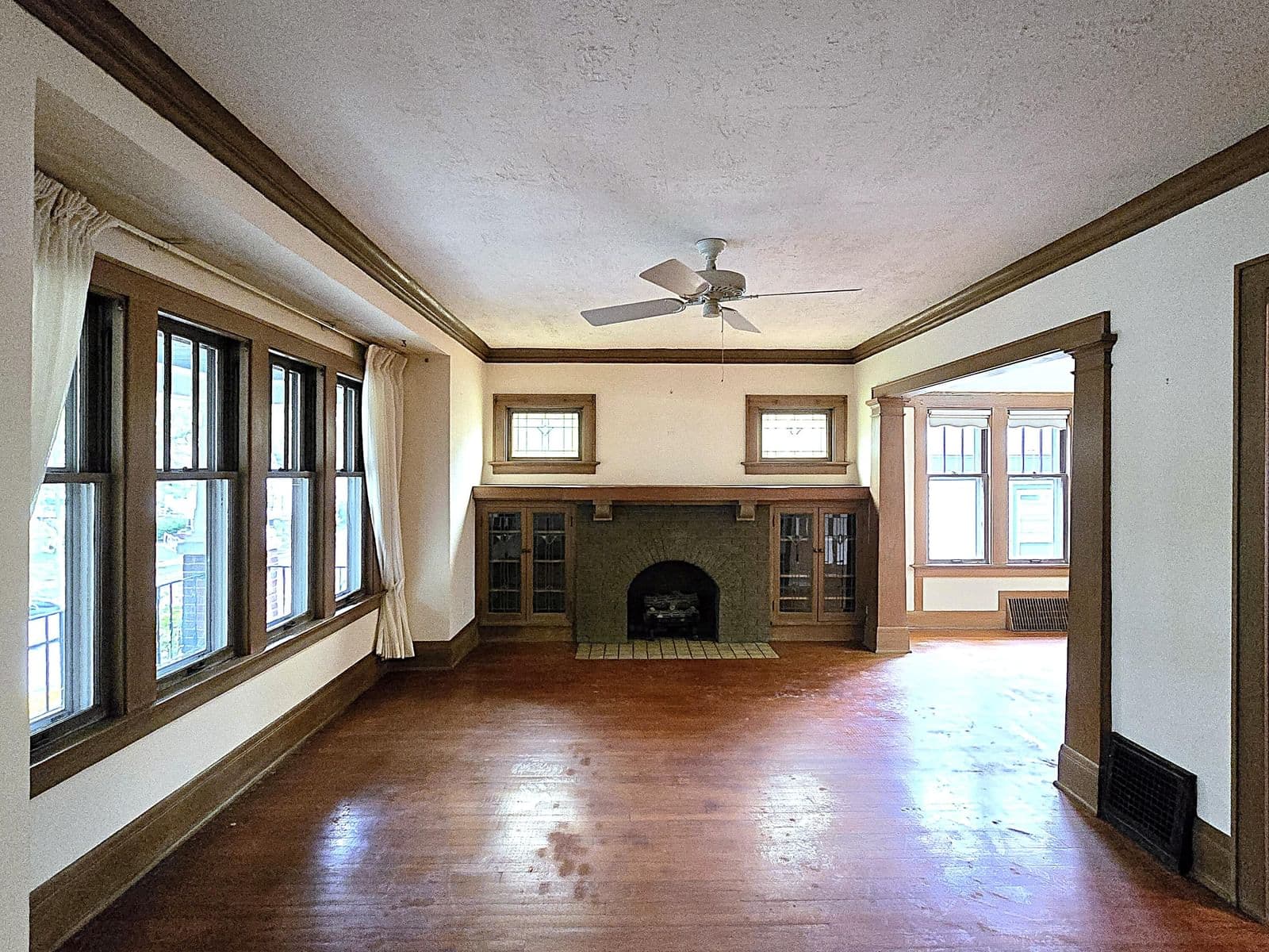 627 Russell Ave