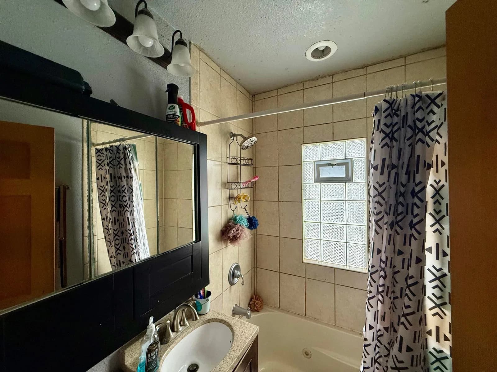 Photo 5 of 439 67th St