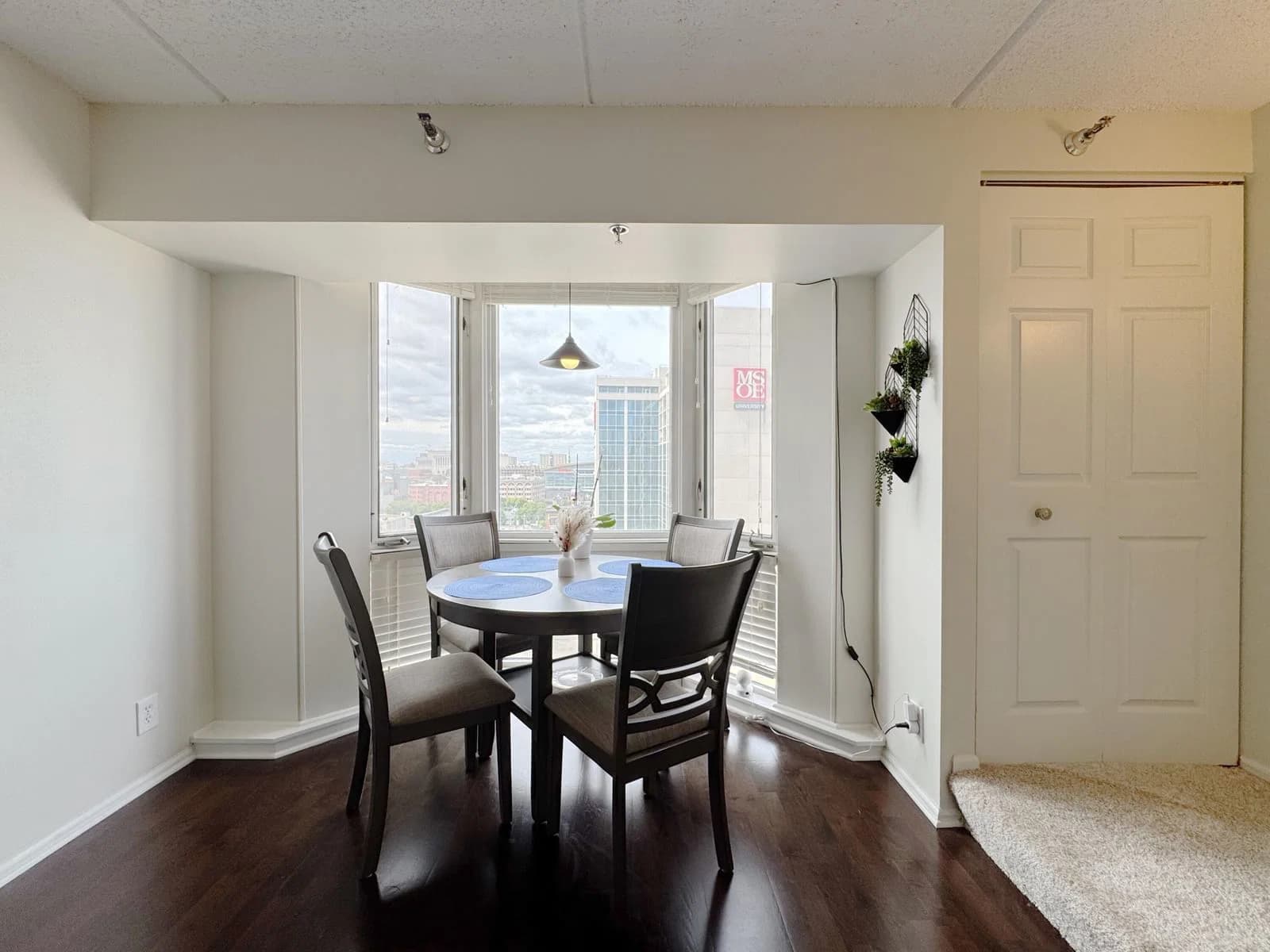 Photo 4 of 270 Highland Ave