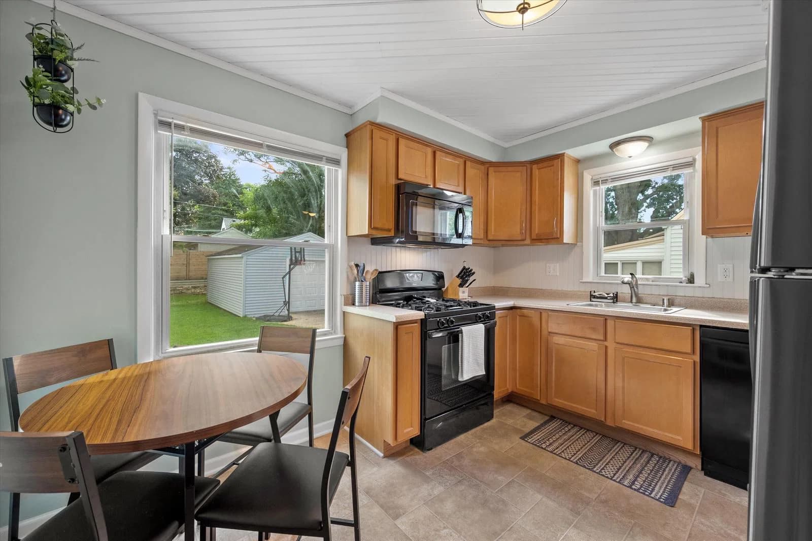 Photo 5 of 3362 97th St