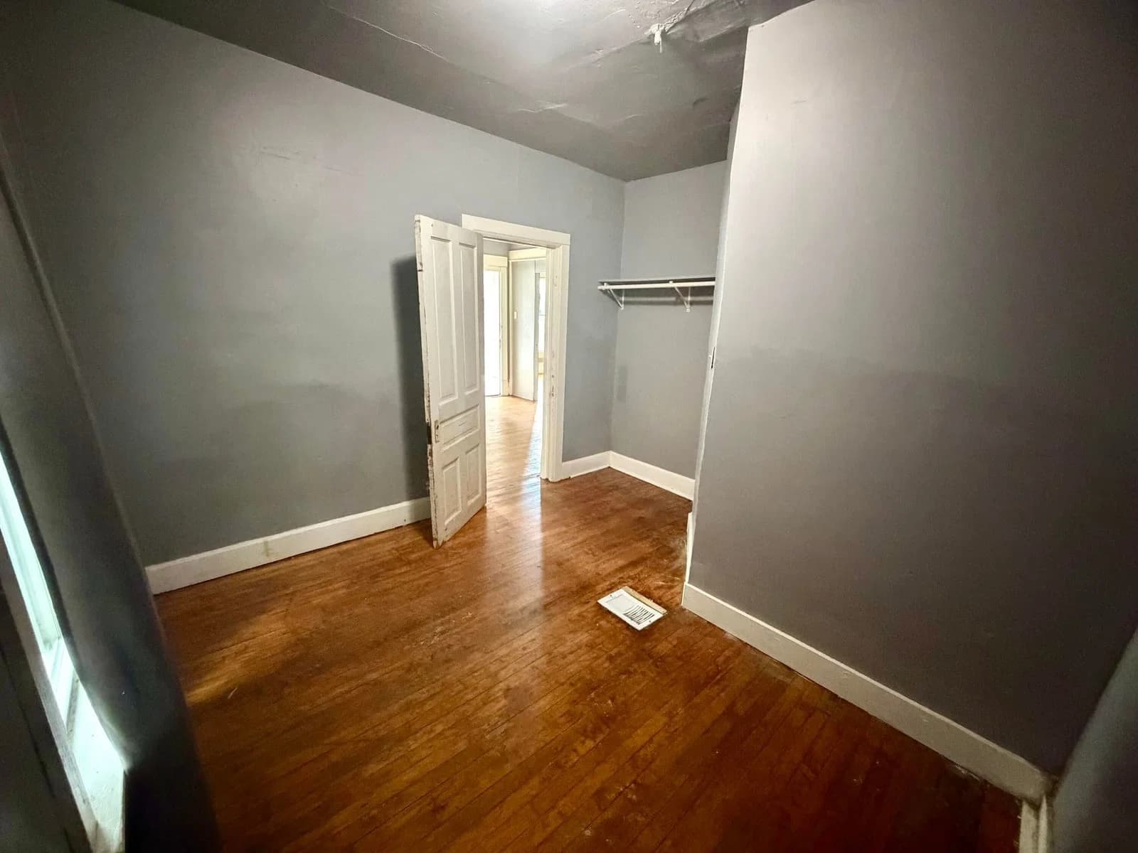Photo 5 of 2233 Orchard St