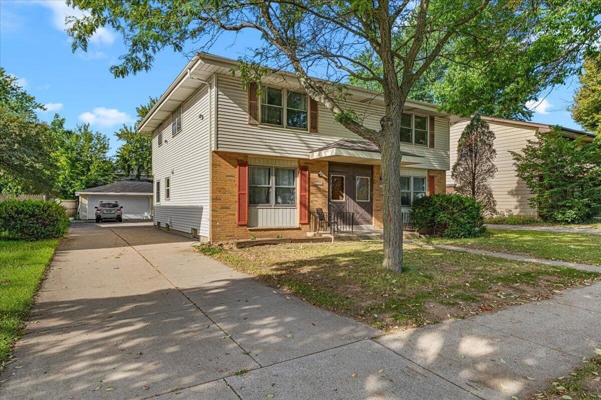 10773 Appleton Ave