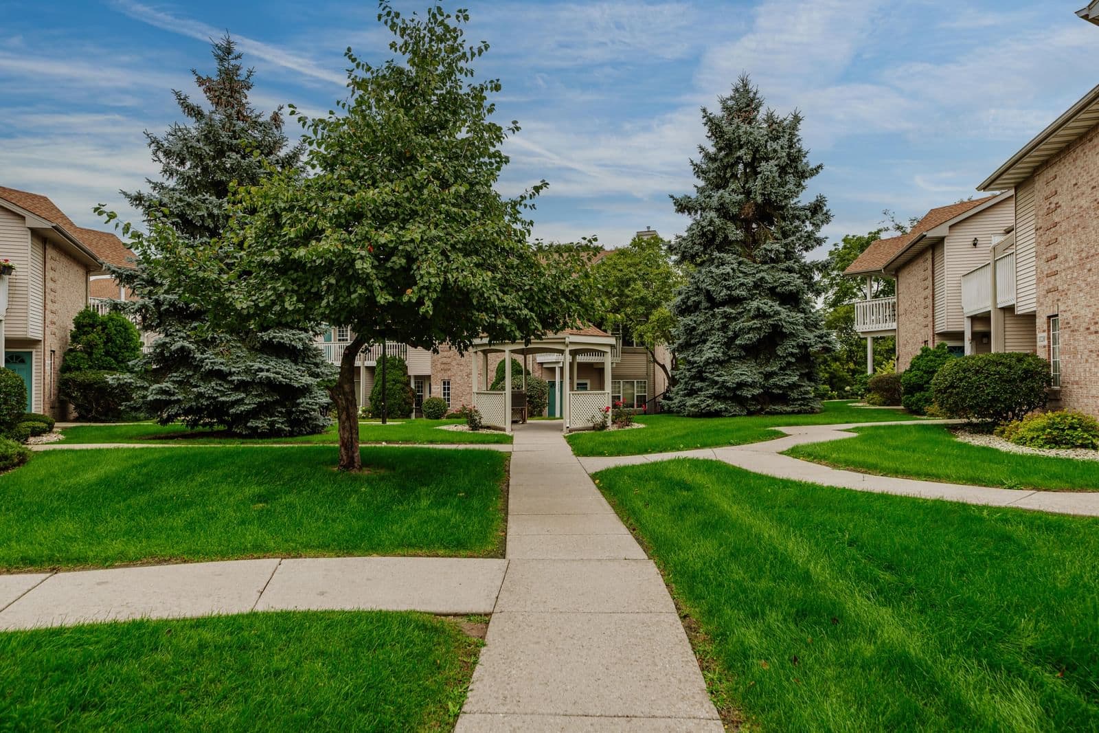 Photo 5 of 11200 Gilbert Ave