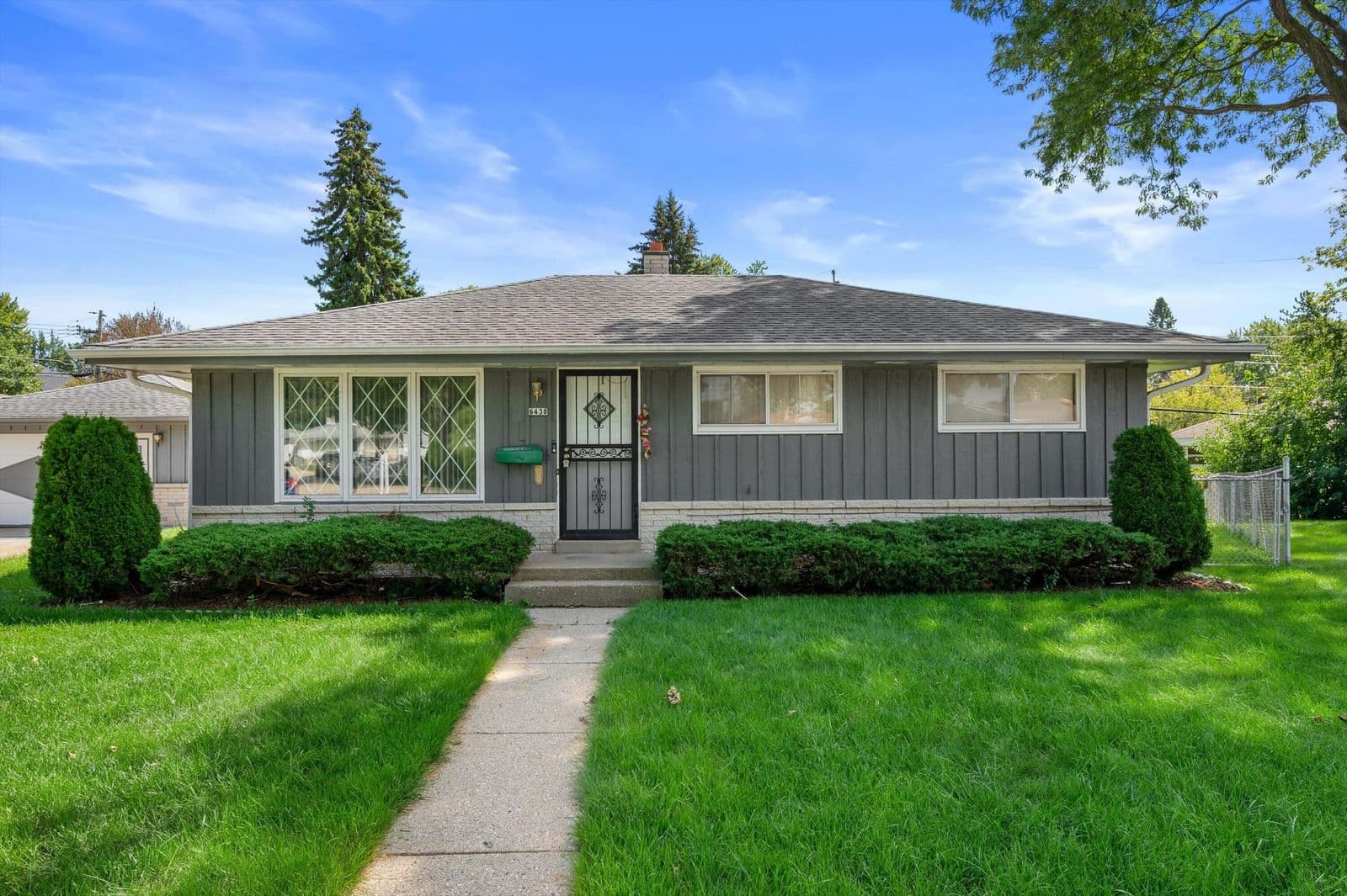 6430 48th Ct